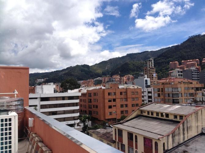 Apartasuite Edificio Monir Bogotá Extérieur photo