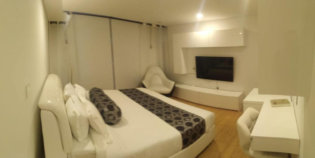 Apartasuite Edificio Monir Bogotá Extérieur photo