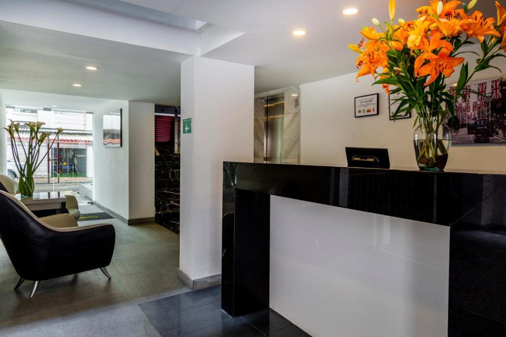 Apartasuite Edificio Monir Bogotá Extérieur photo