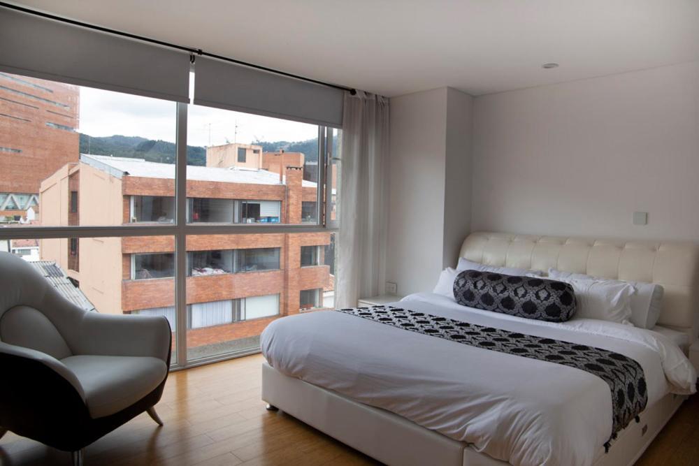 Apartasuite Edificio Monir Bogotá Extérieur photo
